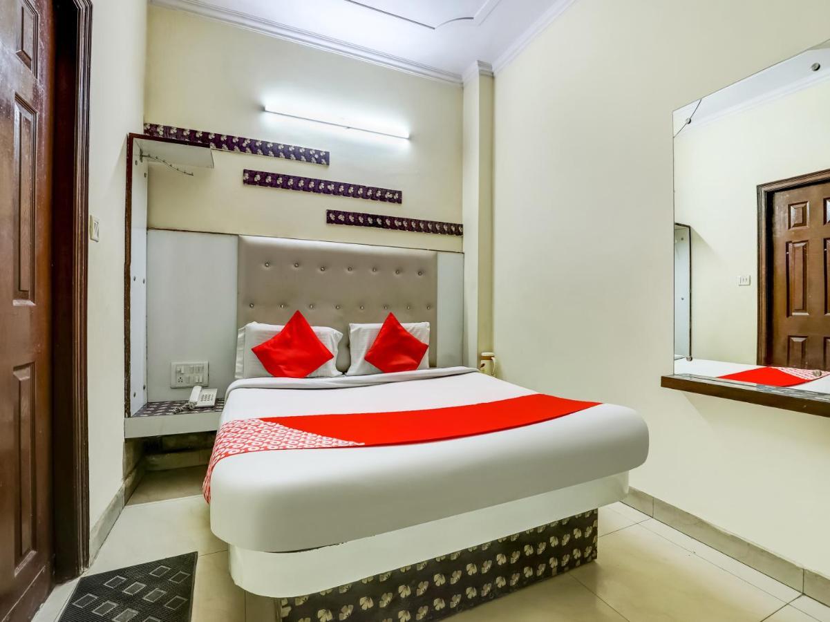 Oyo 75948 Hotel Tushar Continental New Delhi Exterior photo